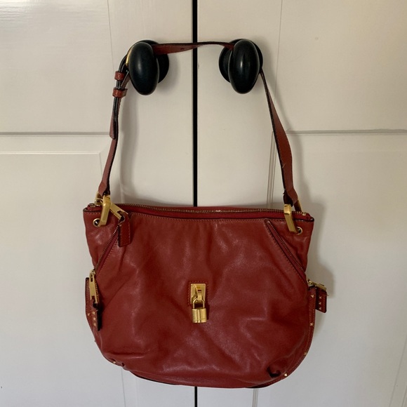 REDUCED Marc Jacobs shoulder hobo dark raspberry leather. Like new ! - Picture 1 of 9